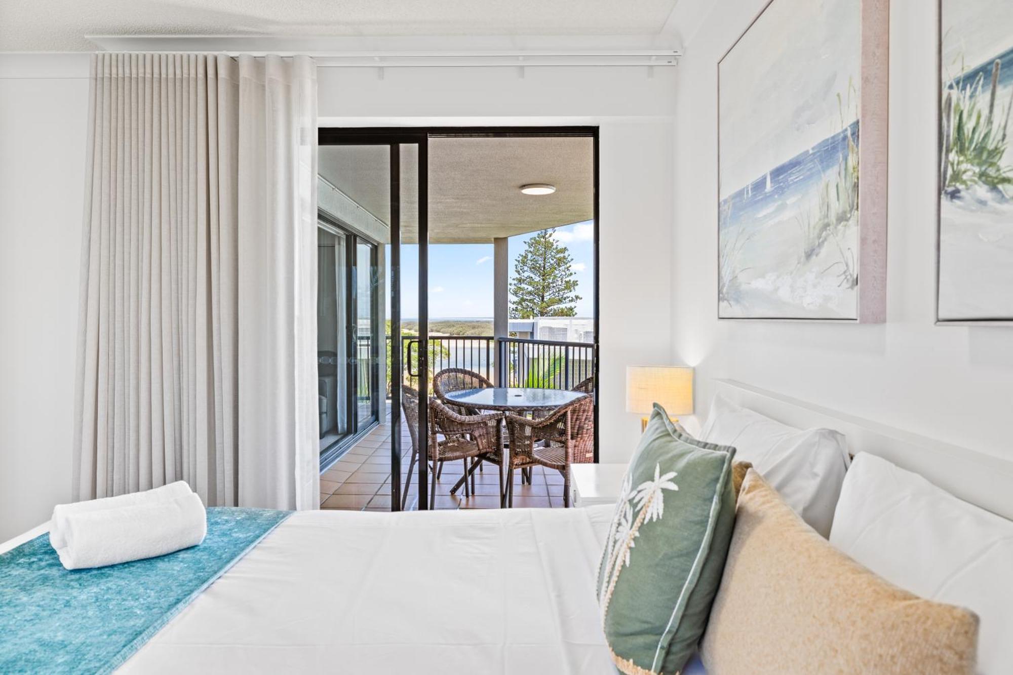 Belaire Place Motel Apartments Caloundra Buitenkant foto