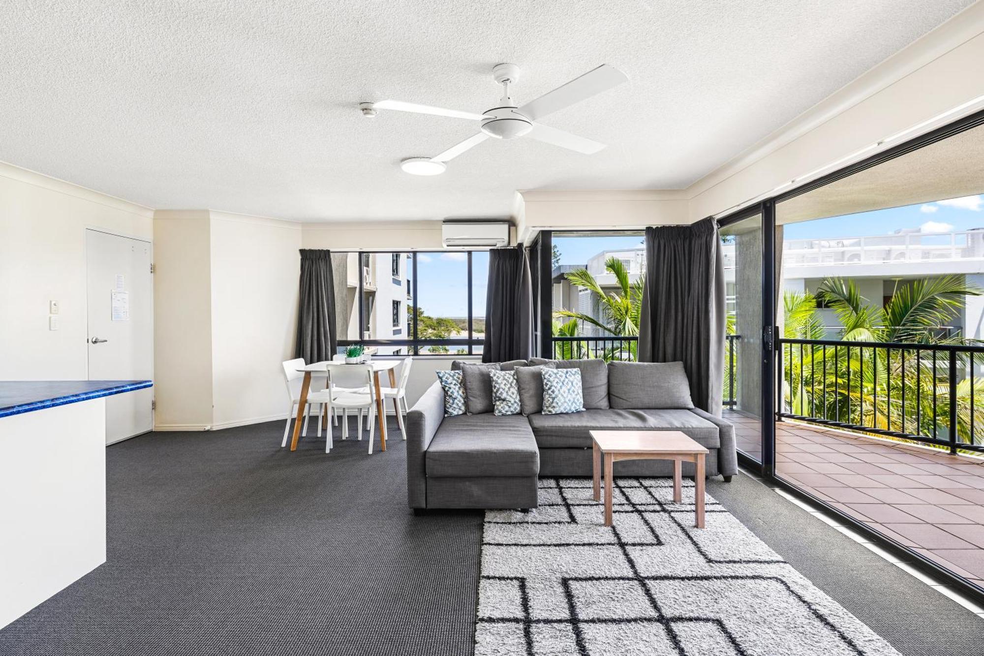 Belaire Place Motel Apartments Caloundra Buitenkant foto