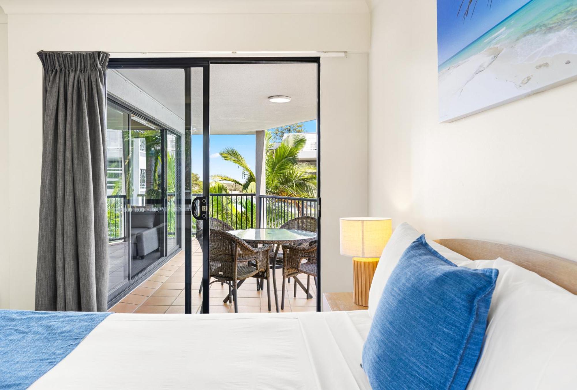 Belaire Place Motel Apartments Caloundra Buitenkant foto