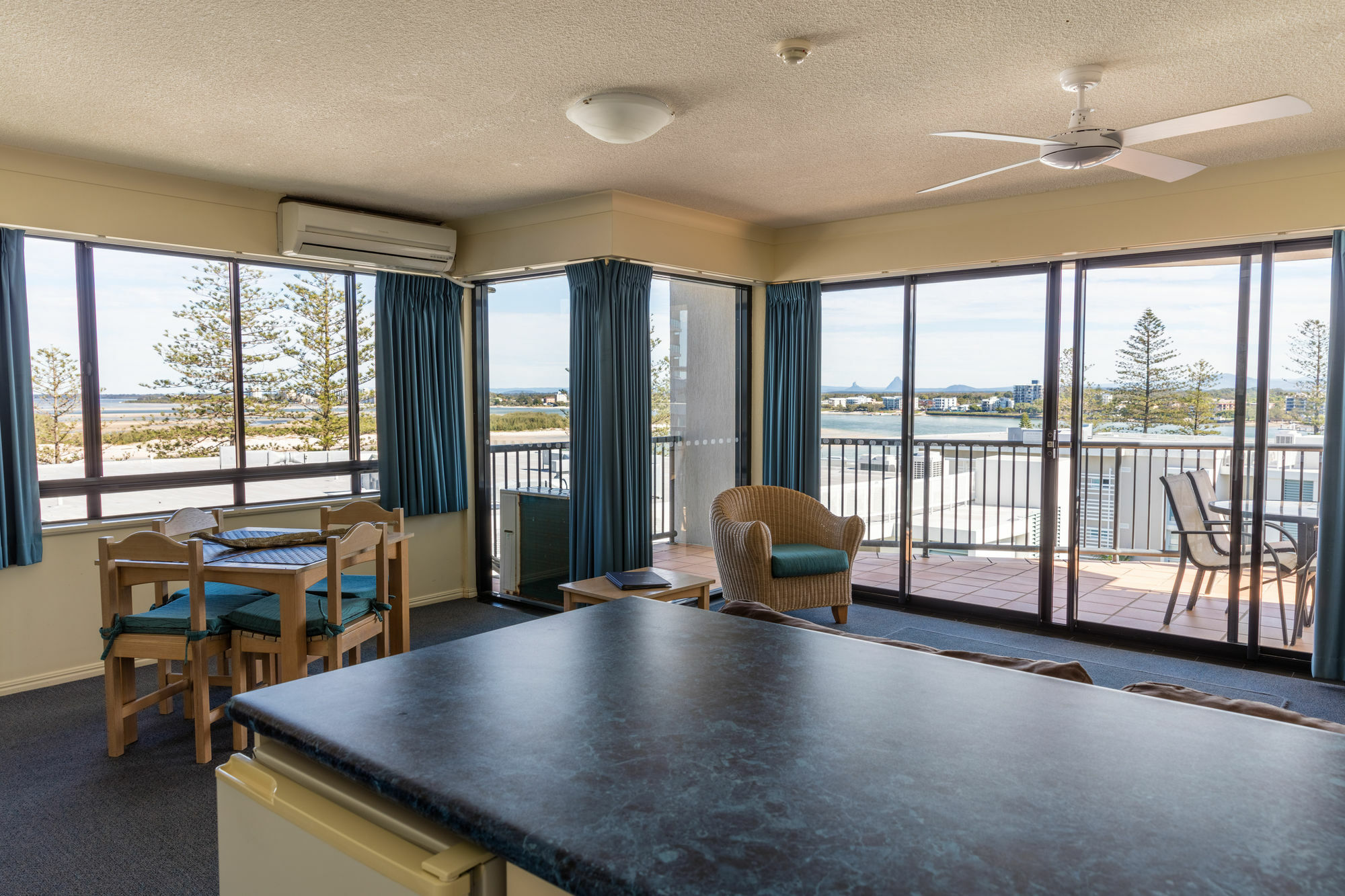Belaire Place Motel Apartments Caloundra Buitenkant foto